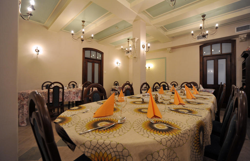 Hotel Stary